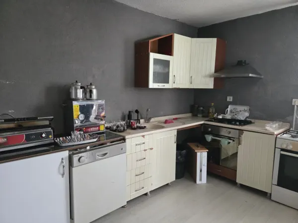 Devren Kiralık İş Yeri - Büyükdere Mahallesi, 100 m² (Kira: 20.000 TL/Ay) — görsel 8
