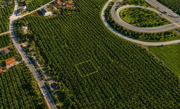 Sakarya Hendek Büyükdere'de 473m² 3 Kat İmarlı Arsa