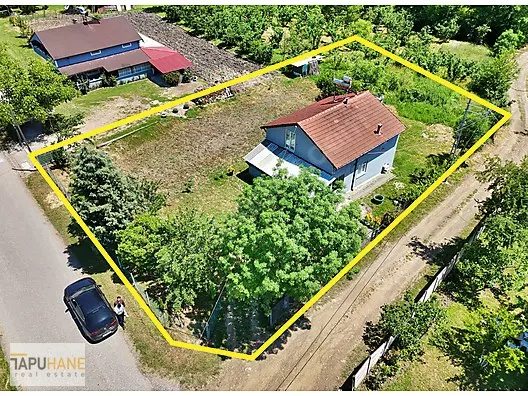 TAPUHANE'DEN YEŞİLVADİ MH SATILIK MÜSTAKİL EV VE 1150 m2 ARSASI
