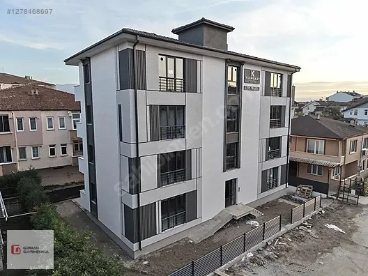 GÜRKAN GAYRİMENKUL YEMEN KAHVESİ ARKASI FULL EŞYALI 1+1 DAİRE