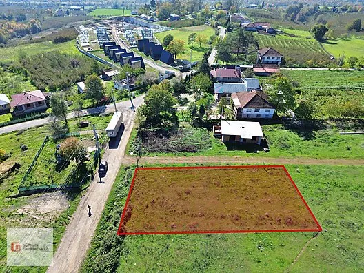 GÜRKAN GAYRİMENKUL YEŞİLVADİ MAH.730 m2 RUHSATLI İMARLI ARSA